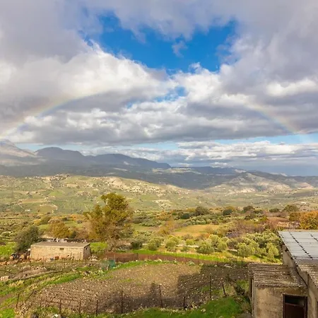 Kalos Vintage Villa *